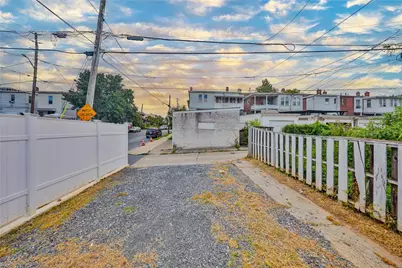 250 S 13th Street, Allentown City, PA 18102 - Photo 35