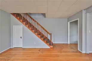 250 S 13th St, Allentown City, PA 18102 - Photo 11