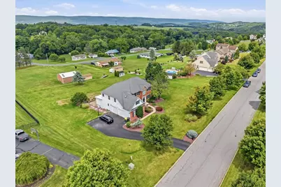 4082 Meckes Drive, Lehigh Township, PA 18088 - Photo 3