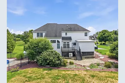 4082 Meckes Drive, Lehigh Township, PA 18088 - Photo 5