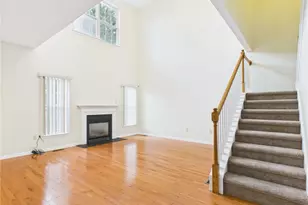 54 Cobblestone Dr, Easton, PA 18045 - Photo 7