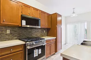 54 Cobblestone Dr, Easton, PA 18045 - Photo 11