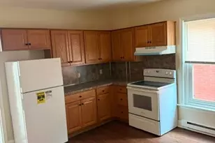 17 N 4th St, Emmaus Boro, PA 18049 - Photo 3