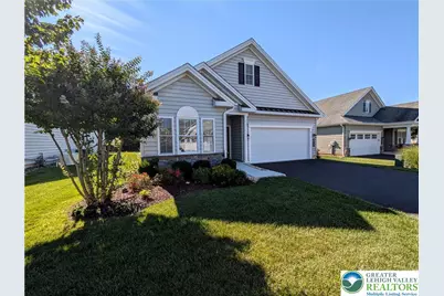 4633 Freedom Way, Upper Saucon Township, PA 18034 - Photo 3