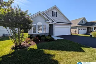 4633 Freedom Way, Upper Saucon Township, PA 18034 - Photo 3