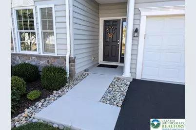 4633 Freedom Way, Upper Saucon Township, PA 18034 - Photo 5