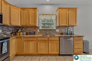 51 Glenmoor Cir N, Palmer Twp, PA 18045 - Photo 23