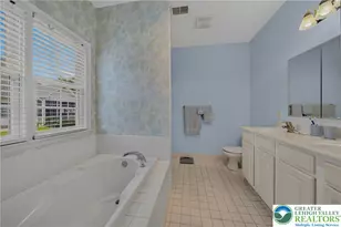 51 Glenmoor Cir N, Palmer Twp, PA 18045 - Photo 39