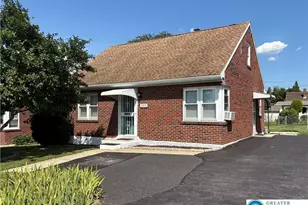 1035 S Jefferson St, Allentown City, PA 18103 - Photo 3