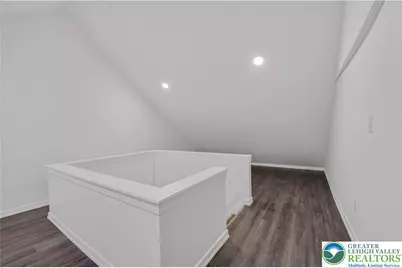916 Center Street, Bethlehem City, PA 18018 - Photo 29