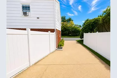 1972 Collingswood Drive, Bethlehem City, PA 18018 - Photo 35