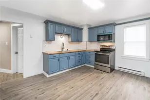 2269 Pennsylvania Ave, Bangor Boro, PA 18013 - Photo 5