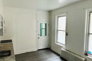 521 N Law St, Allentown City, PA 18102 - Photo 5