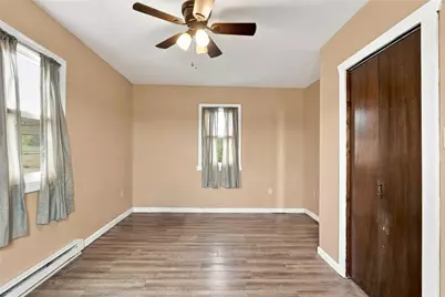 4423 W Mountain View Drive, Lehigh Township, PA 18088 - Photo 23