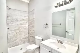 1119 W Hamilton St, Allentown City, PA 18101 - Photo 3