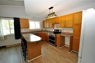 1604 Jill St, Bethlehem City, PA 18017 - Photo 7