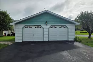 4361 Spruce St, Whitehall Township, PA 18052 - Photo 11