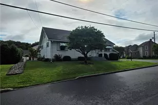 4361 Spruce St, Whitehall Township, PA 18052 - Photo 3