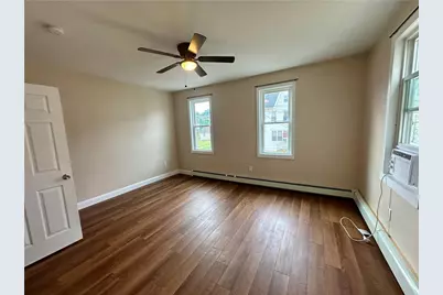 550 W Franklin Street, Slatington Boro, PA 18080 - Photo 21