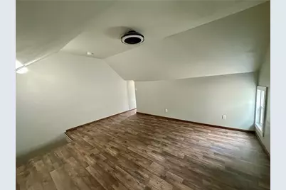 550 W Franklin Street, Slatington Boro, PA 18080 - Photo 33