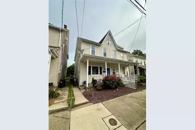 550 W Franklin Street, Slatington Boro, PA 18080 - Photo 3