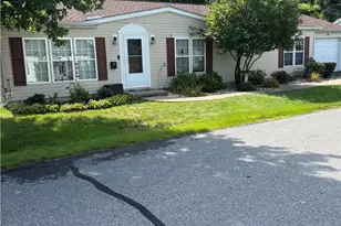 11 Abbey Rd, Easton, PA 18040 - Photo 3