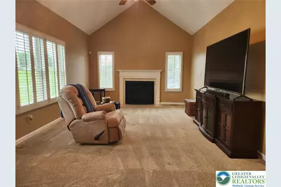 5516 Sunset Drive, North Whitehall Township, PA 18078 - Photo 3