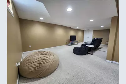 5516 Sunset Drive, North Whitehall Township, PA 18078 - Photo 13