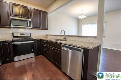 1434 Black Forest Drive, South Whitehall Township, PA 18104 - Photo 11