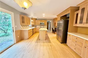 6133 Muhlenberg Ct, Bethlehem City, PA 18017 - Photo 11