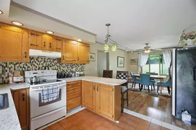 2371 Honeysuckle Road, Allentown City, PA 18103 - Photo 11
