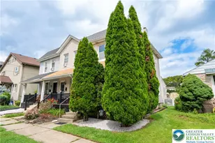 651 E Washington Ave, Bethlehem City, PA 18017 - Photo 3