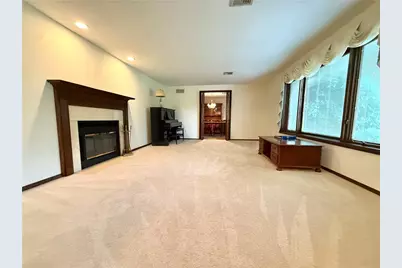 5770 Sun Valley, Upper Milford Township, PA 18092 - Photo 13