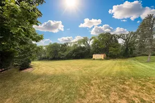 5770 Sun Valley, Upper Milford Township, PA 18092 - Photo 3