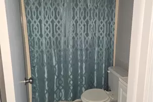 1142 W Hamilton St, Allentown City, PA 18101 - Photo 7