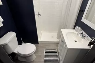 49 N Delaware Dr, Easton, PA 18042 - Photo 9