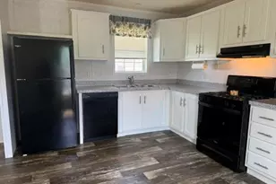33 Hillside Pl, Lower Towamensing Tp, PA 18058 - Photo 9