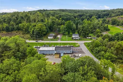 106 Camellia Road, Chestnuthill Twp, PA 18322 - Photo 13