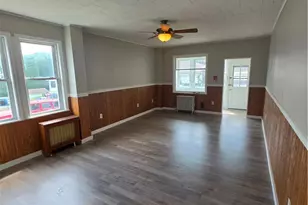 131 Early Ave, Coaldale, PA 18218 - Photo 9