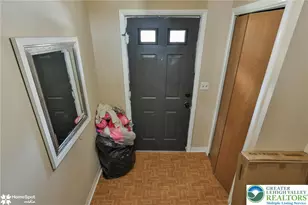 472 Vera Cir, Bethlehem, PA 18017 - Photo 5