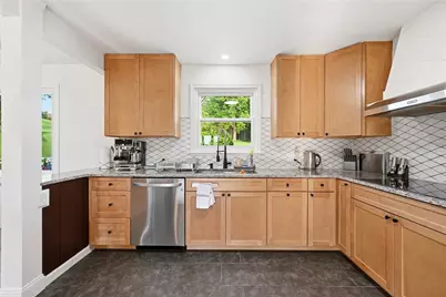 4673 Steven Lane, Lehigh Township, PA 18088 - Photo 5