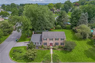 1151 Treeline Dr, Allentown City, PA 18103 - Photo 3