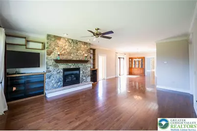 133 Shepherds Hill Drive, Upper Mt Bethel Twp, PA 18013 - Photo 19