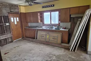 148 Penn St, Tamaqua, PA 18252 - Photo 3