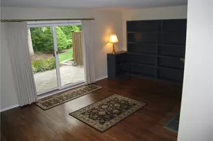 301 Carver Dr, Bethlehem City, PA 18017 - Photo 15