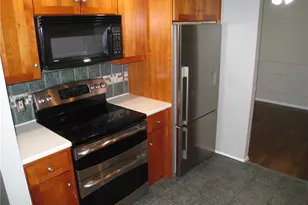301 Carver Dr, Bethlehem City, PA 18017 - Photo 11