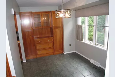 301 Carver Drive, Bethlehem City, PA 18017 - Photo 9