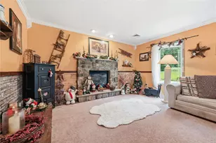 110 Aaron Dr, Tobyhanna Twp, PA 18347 - Photo 7