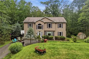 110 Aaron Dr, Tobyhanna Twp, PA 18347 - Photo 1