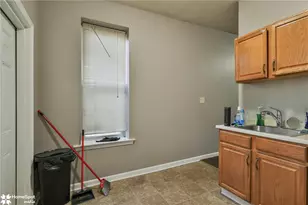 521 N 6th St, Allentown City, PA 18102 - Photo 17
